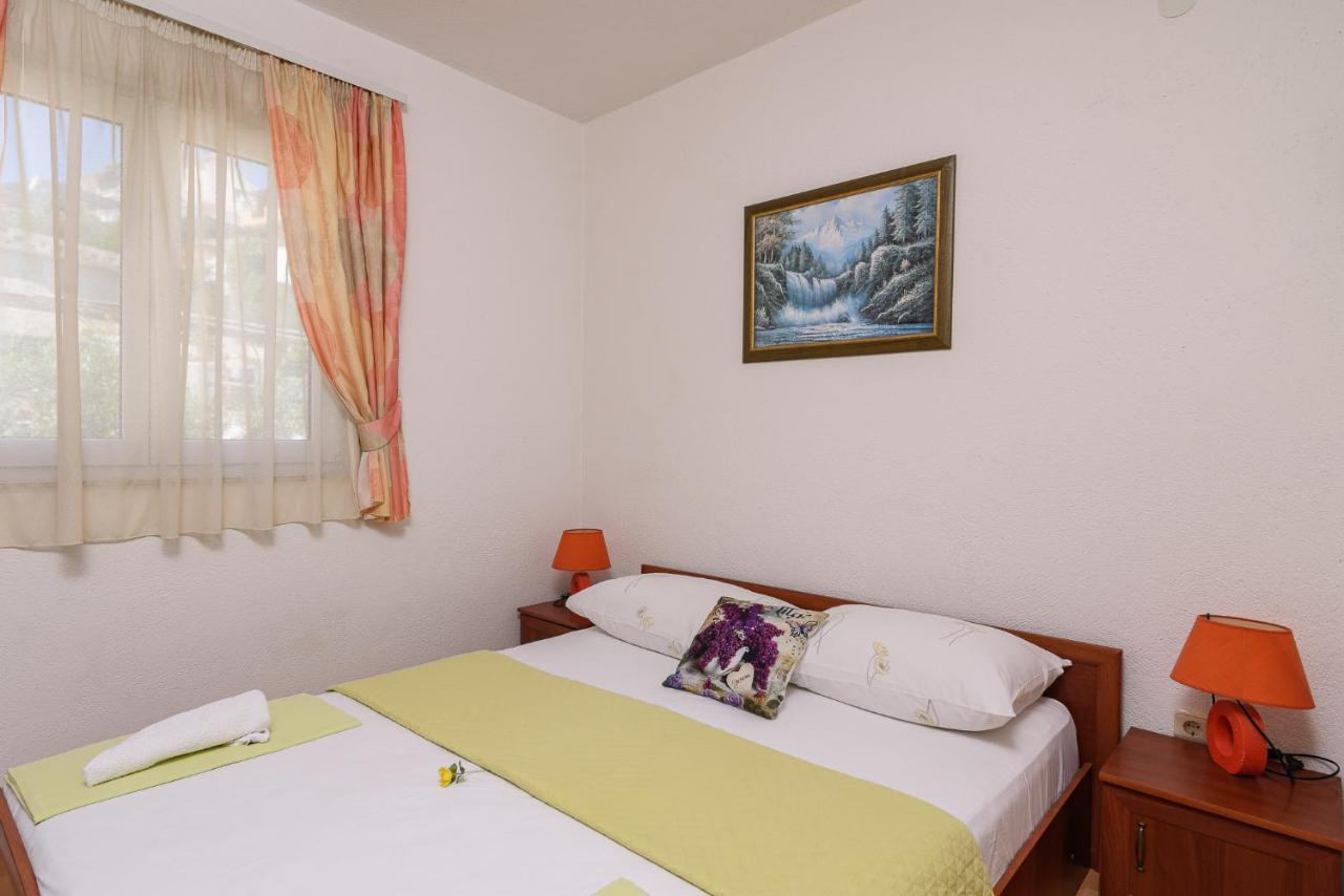 Apartmani Suki Trogir Exterior photo