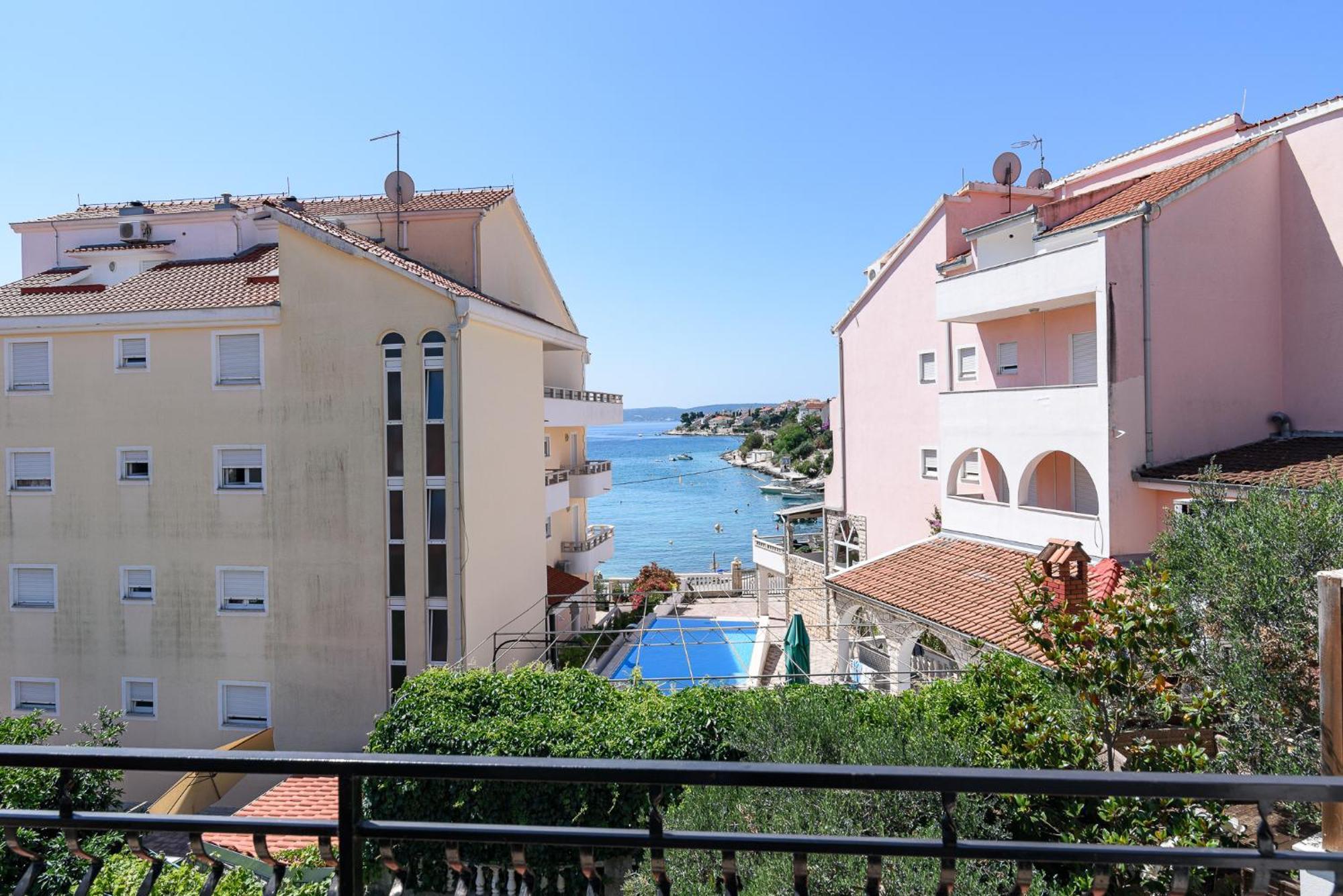 Apartmani Suki Trogir Exterior photo