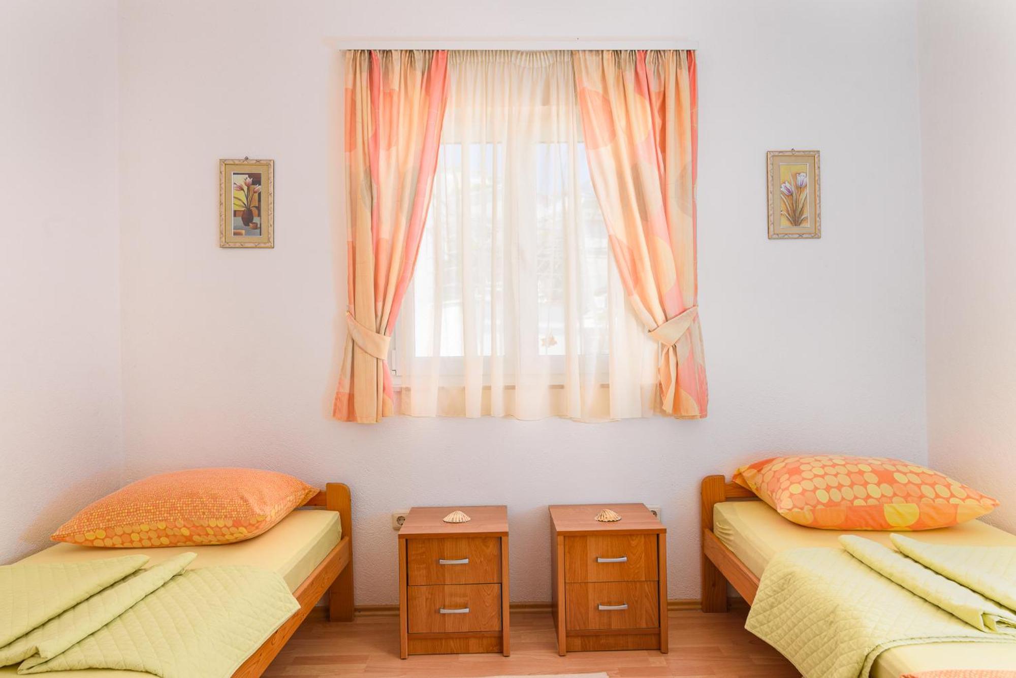 Apartmani Suki Trogir Exterior photo