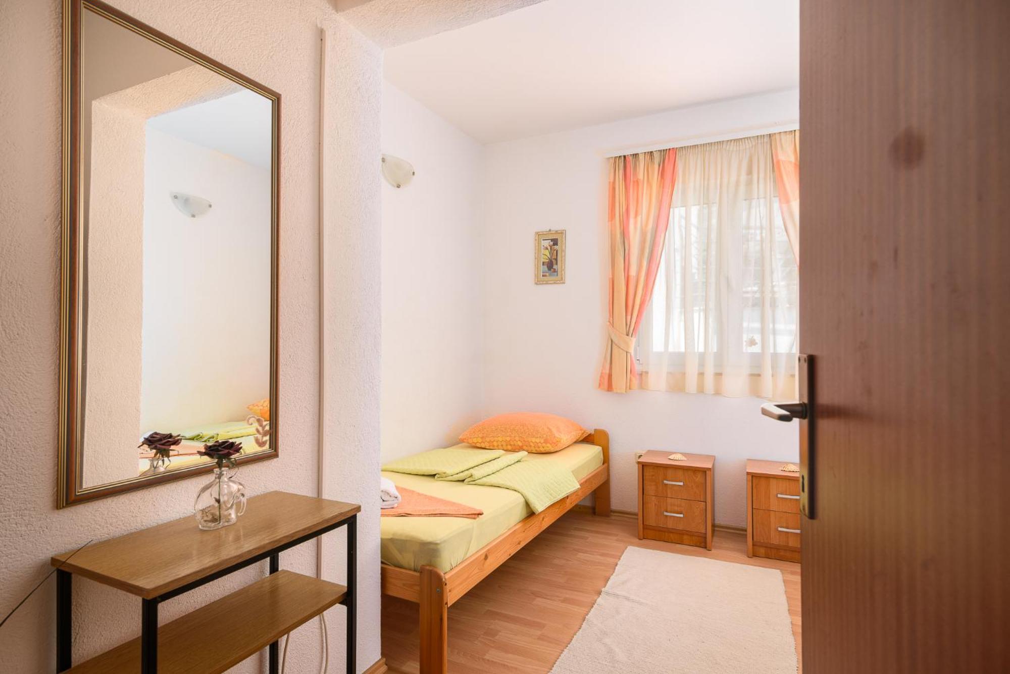 Apartmani Suki Trogir Exterior photo